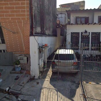 Sobrado 3 Dorms (sendo 1 Suíte) - Pq. Maria Helena