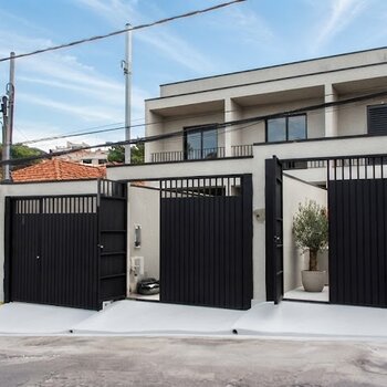 Vende um Belo Sobrado Novo no Jd Colegio, Captado em 14/07/2026 
