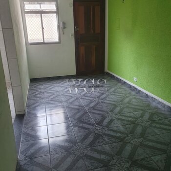 Apartamento de 2 Dormitórios com Vaga Coberta – Zona Leste