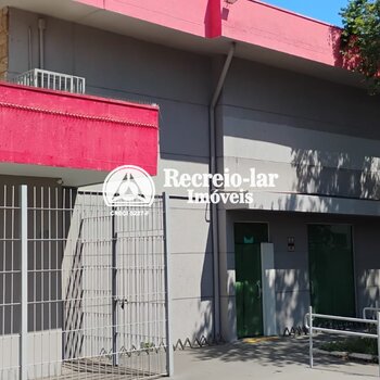 Aluga Prédio Comercial Vila Arens