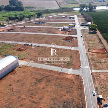Lotes Comerciais e Residenciais