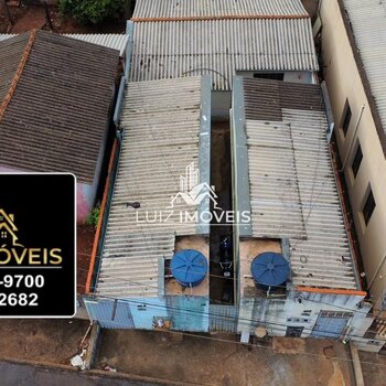 Vendo 3Barracos Bairro Boa Esperança Não Passa financiamento São Gotardo MG