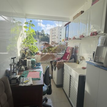 Apartamento à venda no Centro de marechal Floriano E.S